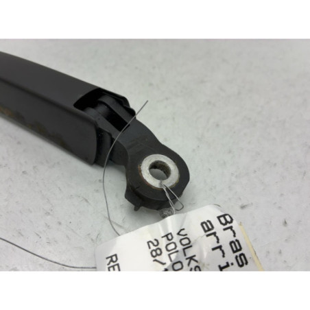 Bras essuie glace arriere VOLKSWAGEN POLO 4