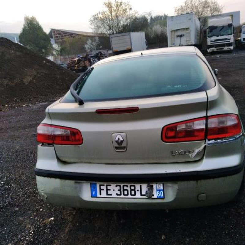 Feu arriere stop central RENAULT LAGUNA 2 Photo n°5