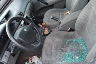 Feu arriere stop central RENAULT LAGUNA 2
