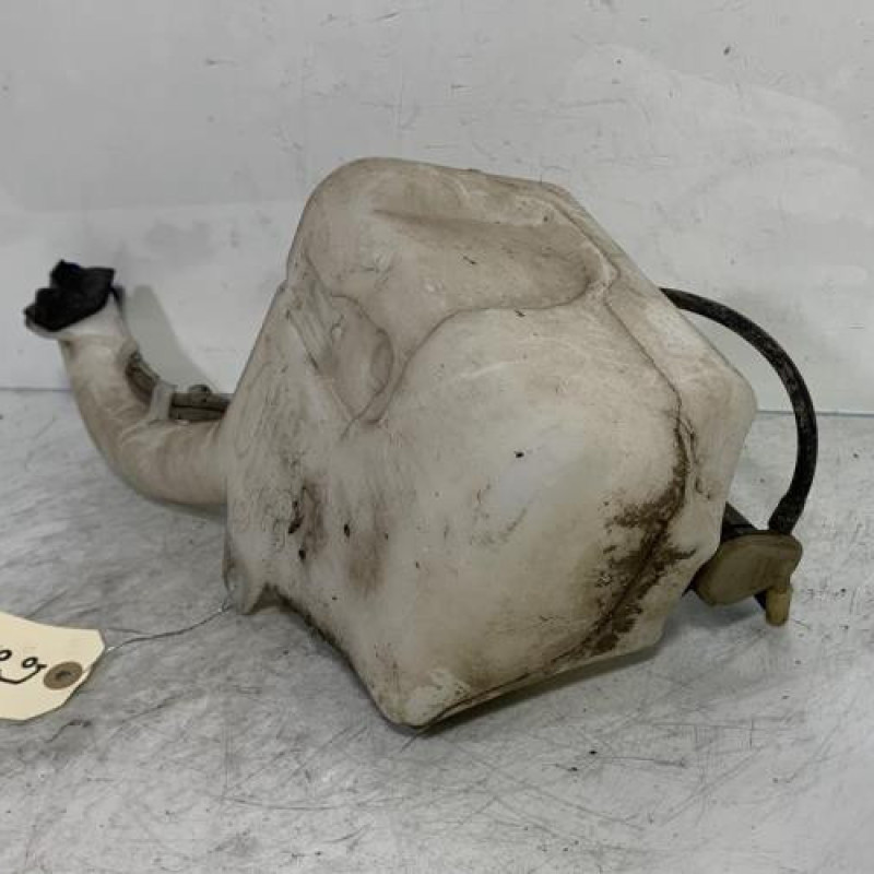 Vase de lave glace FORD FIESTA 5 Photo n°3