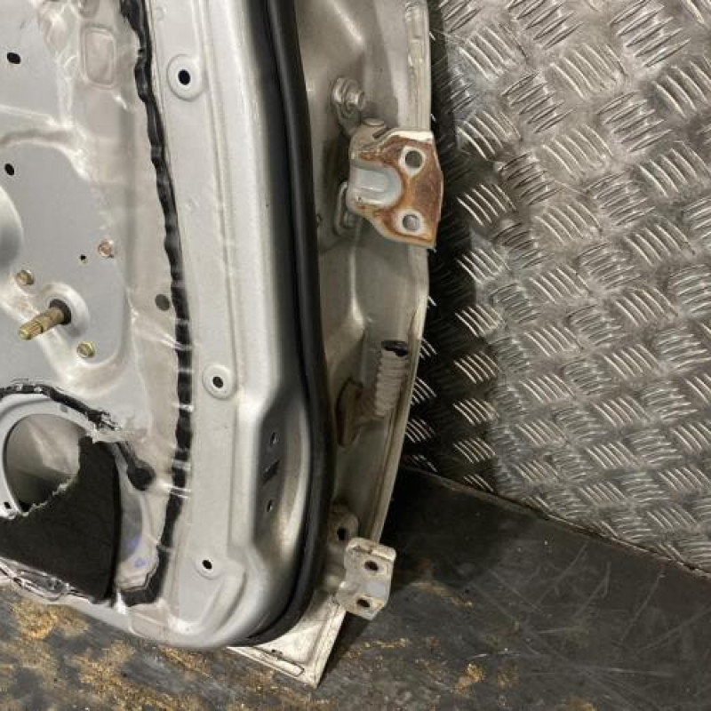 Porte arriere gauche MAZDA DEMIO Photo n°5