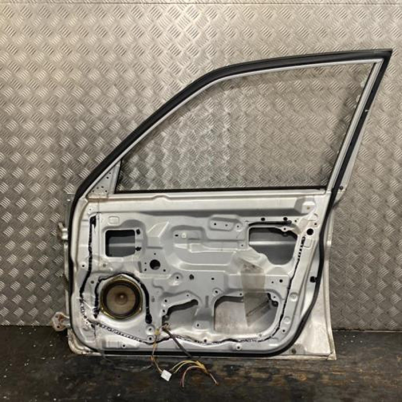 Porte avant droit MAZDA DEMIO Photo n°3