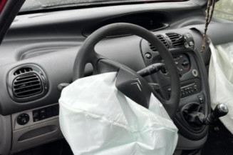 Compresseur clim CITROEN XSARA PICASSO