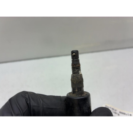 Moteur essuie glace arriere VOLKSWAGEN POLO 4