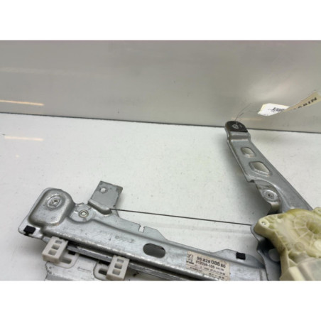 Leve vitre electrique avant droit PEUGEOT 5008 1