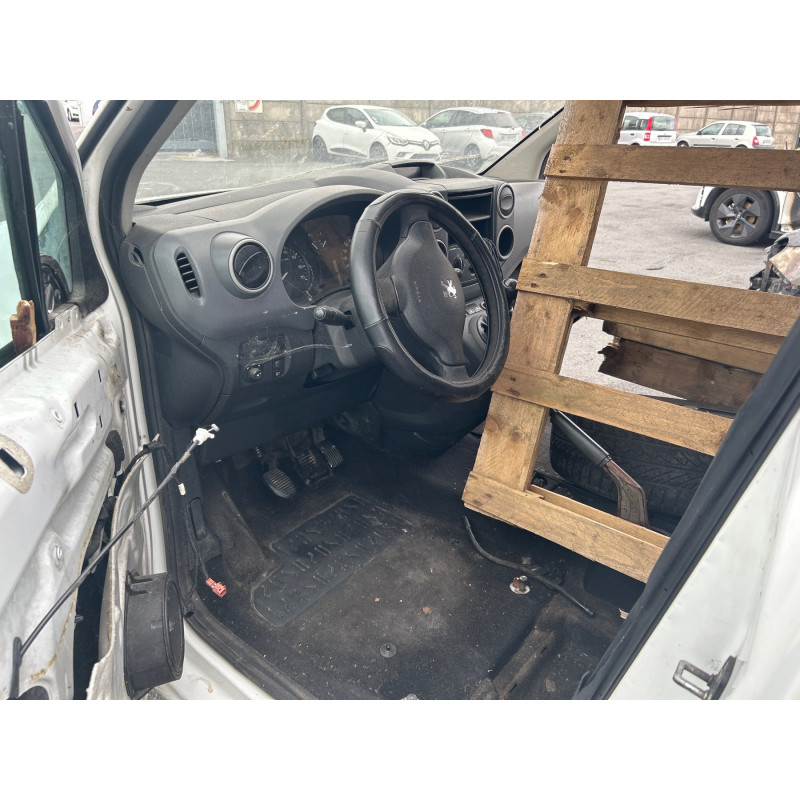 Renfort pare choc avant (traverse) PEUGEOT PARTNER 1 Photo n°11