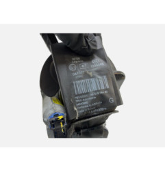 Pretensionneur de ceinture avant gauche PEUGEOT 5008 1