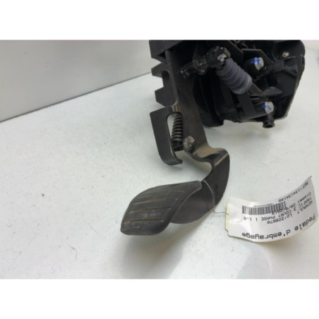 Pedale d'embrayage RENAULT TRAFIC 3 COURT