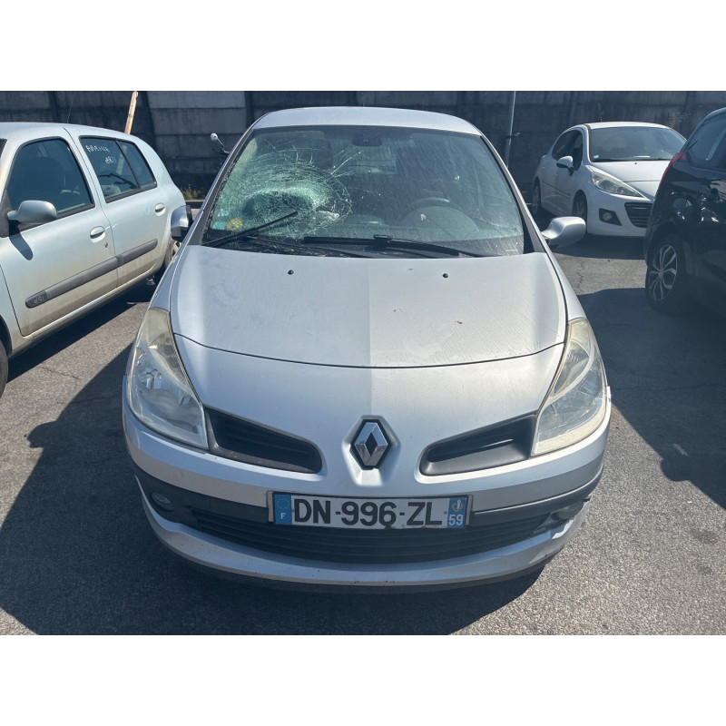 Porte avant gauche RENAULT CLIO 3 Photo n°16