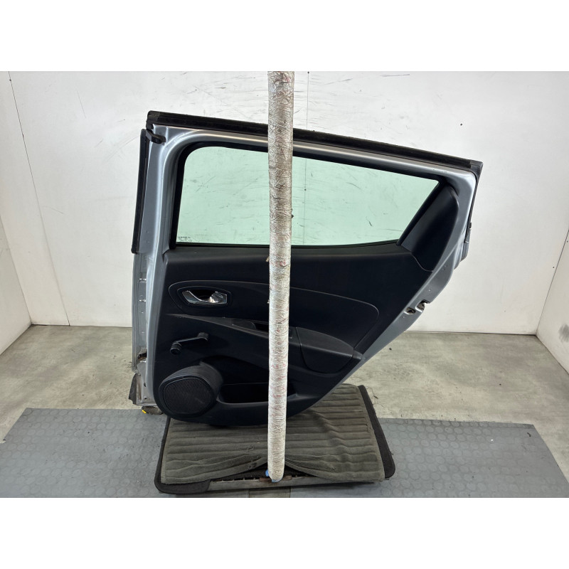 Porte arriere droit RENAULT CLIO 4 Photo n°1