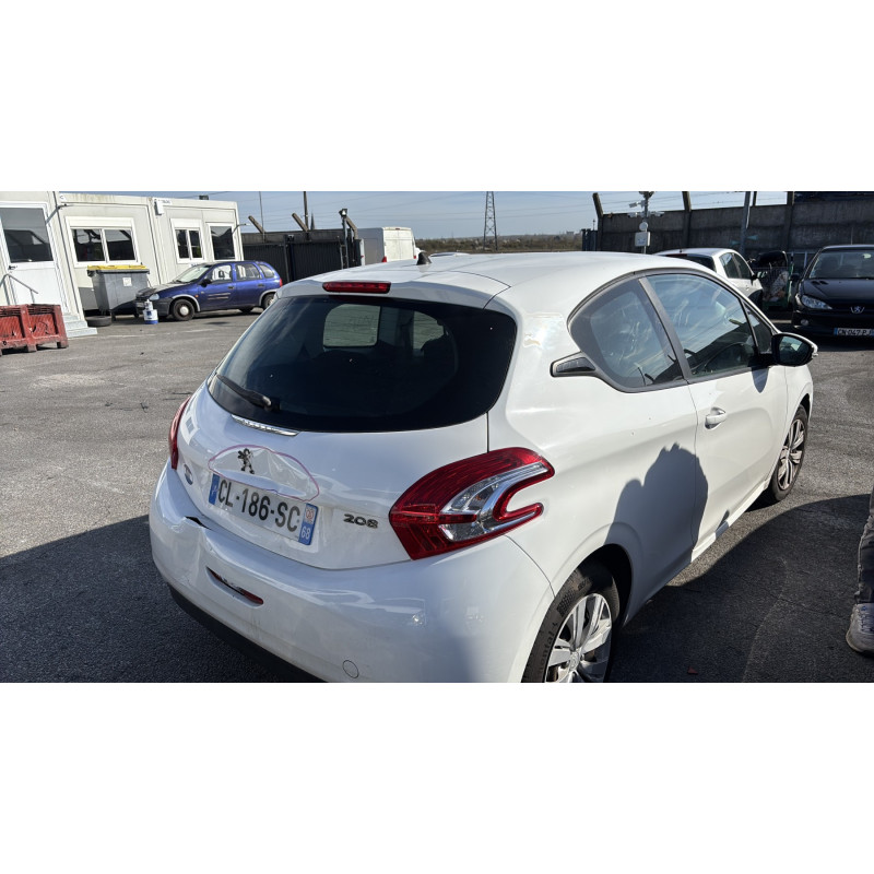Porte avant droit PEUGEOT 208 1 Photo n°17