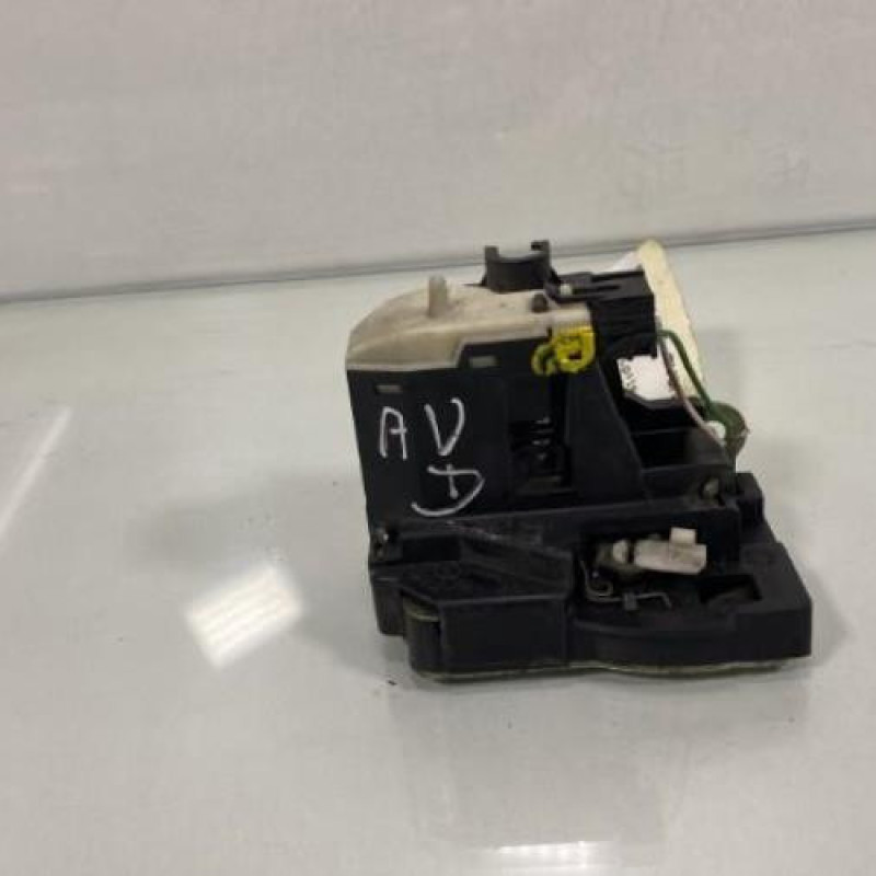 Serrure avant droit RENAULT CLIO 2 Photo n°3
