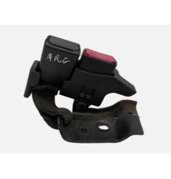 Attache ceinture arriere gauche RENAULT CLIO 3 Photo n°1