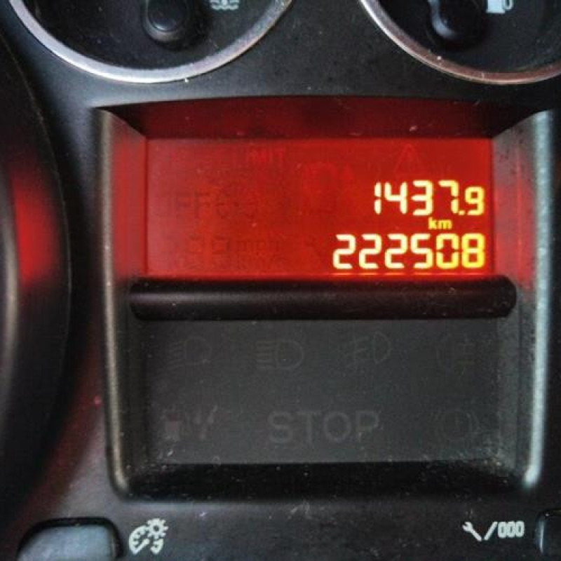 Calculateur PEUGEOT 308 1 Photo n°12