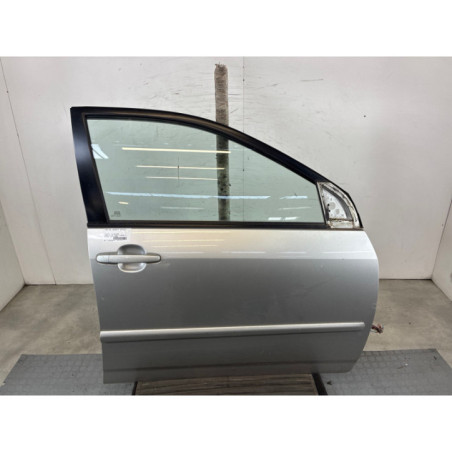 Porte avant droit TOYOTA COROLLA 10 Photo n°1