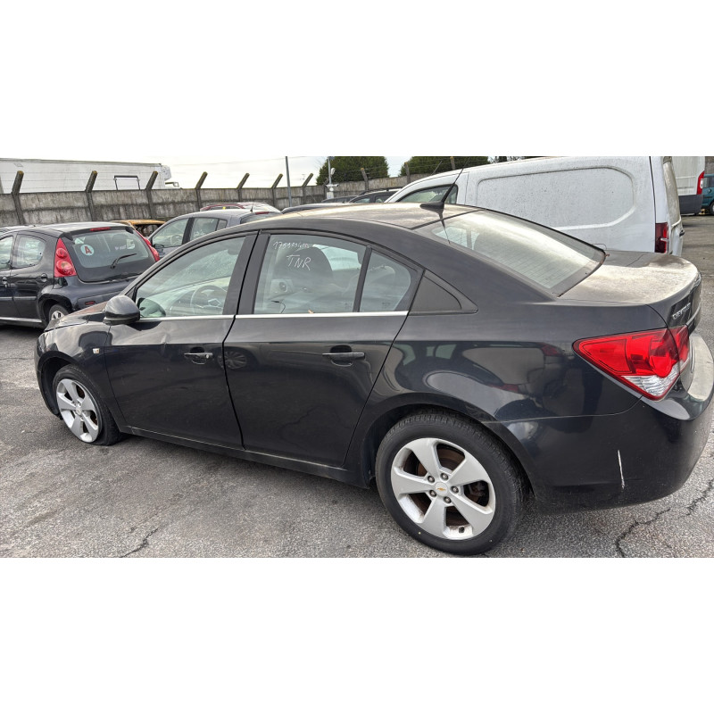 Porte avant droit CHEVROLET CRUZE Photo n°10