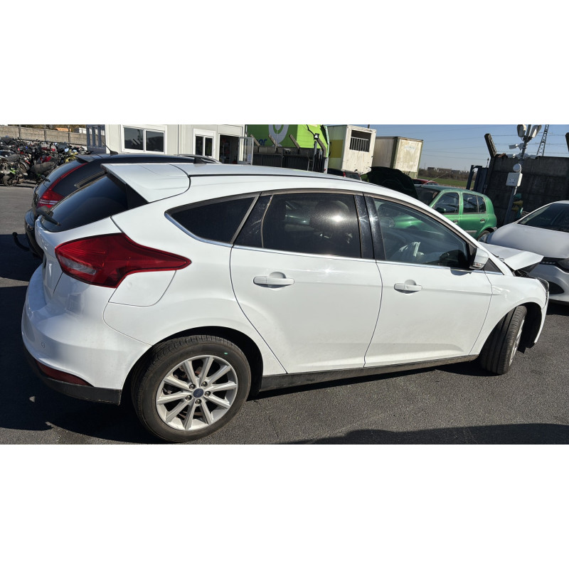 Porte avant droit FORD FOCUS 3 Photo n°20