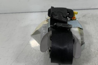 Pretensionneur de ceinture avant gauche HYUNDAI I 30 2