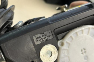 Pretensionneur de ceinture avant droit VOLKSWAGEN POLO 5