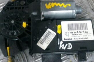 Leve vitre electrique avant droit PEUGEOT 307