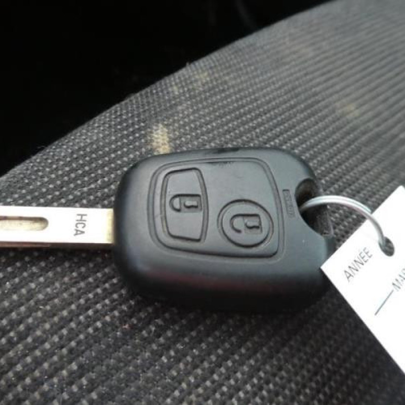 Leve vitre electrique avant droit PEUGEOT 307 Photo n°15