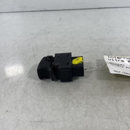 Interrupteur de leve vitre avant droit HYUNDAI MATRIX