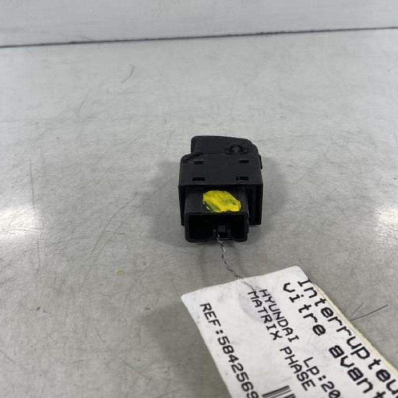 Interrupteur de leve vitre avant droit HYUNDAI MATRIX Photo n°3