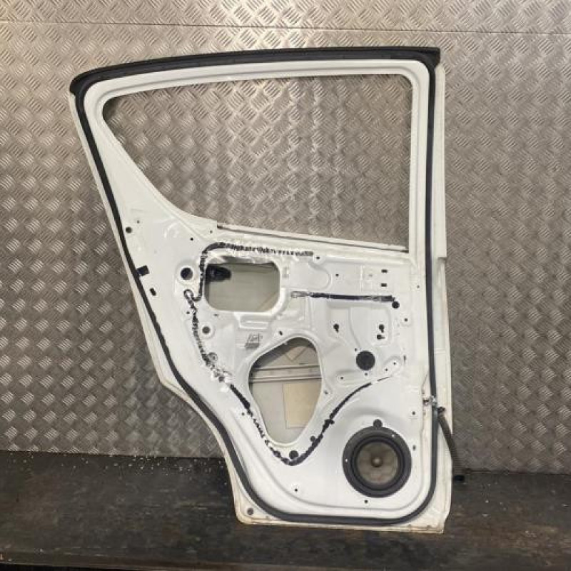 Porte arriere gauche OPEL AGILA B Photo n°3
