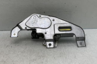 Moteur essuie glace arriere OPEL AGILA B