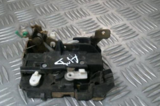 Serrure avant droit RENAULT CLIO 1