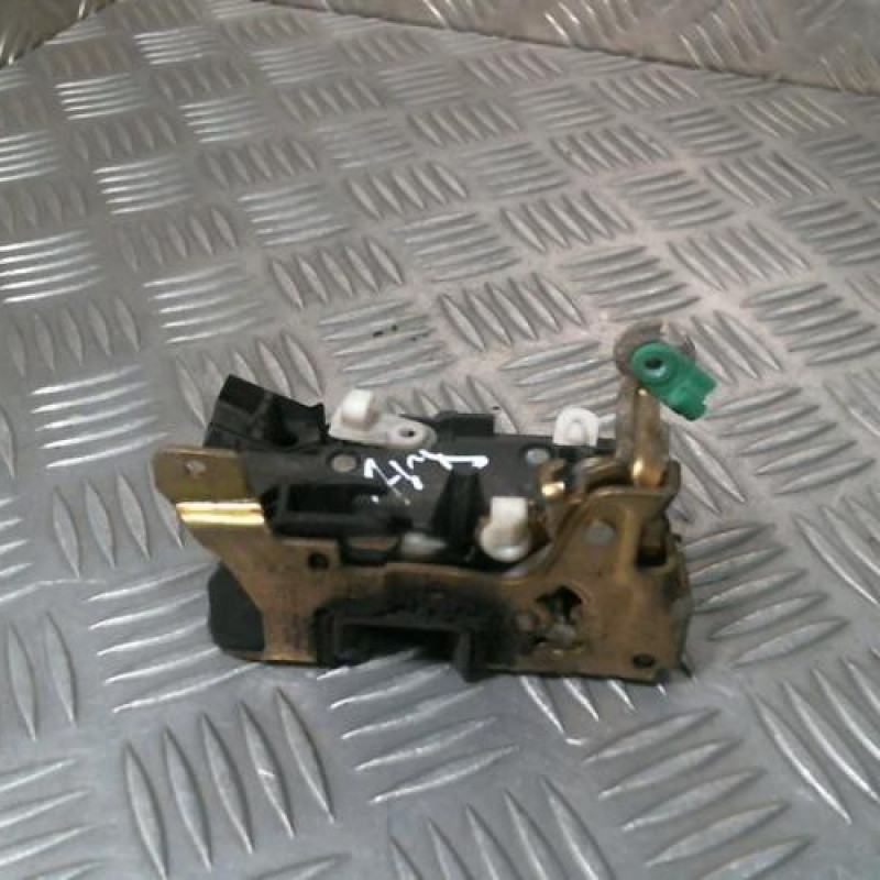 Serrure avant droit RENAULT CLIO 1 Photo n°3