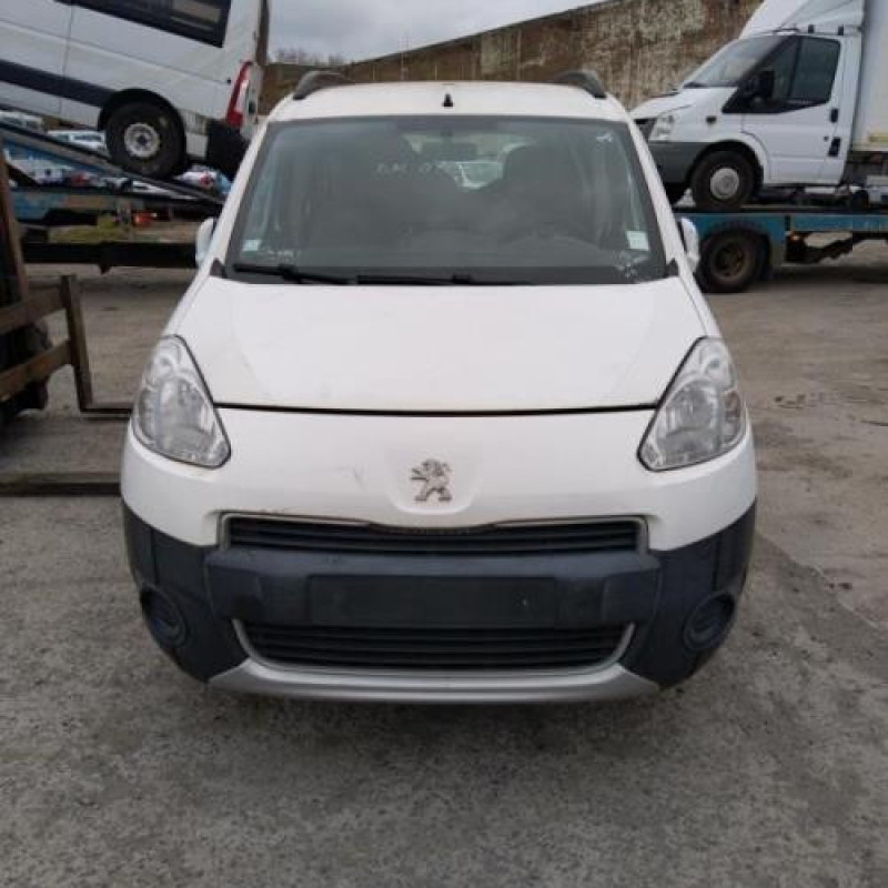 Calculateur PEUGEOT PARTNER 2 Photo n°4