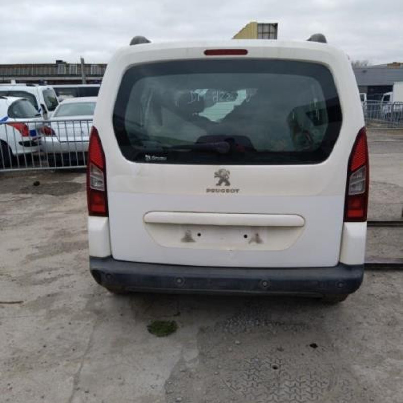 Calculateur PEUGEOT PARTNER 2 Photo n°6
