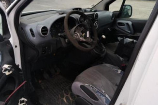 Calculateur moteur PEUGEOT PARTNER 2