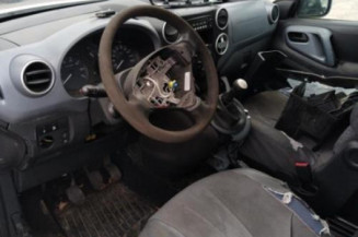 Calculateur moteur PEUGEOT PARTNER 2