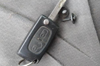 Calculateur moteur PEUGEOT PARTNER 2