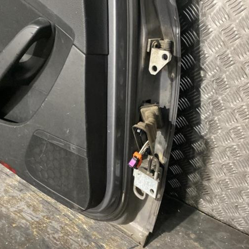 Porte arriere gauche VOLKSWAGEN PASSAT 5 Photo n°6
