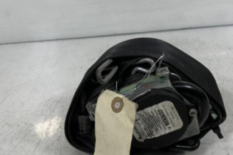Pretensionneur de ceinture avant gauche RENAULT MEGANE 3