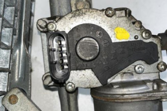Moteur essuie glace avant FORD FIESTA 5