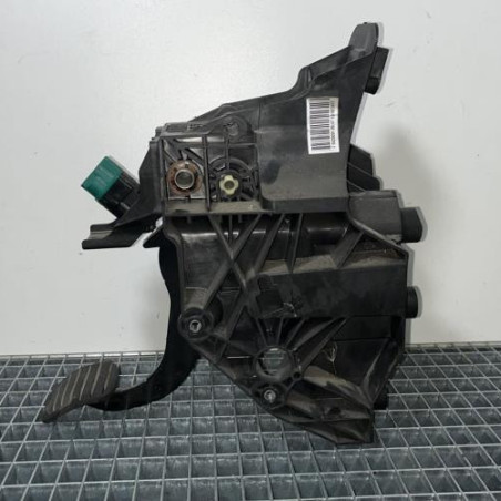 Pedale de frein RENAULT TRAFIC 3 COURT