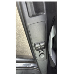 Calculateur moteur FIAT GRANDE PUNTO