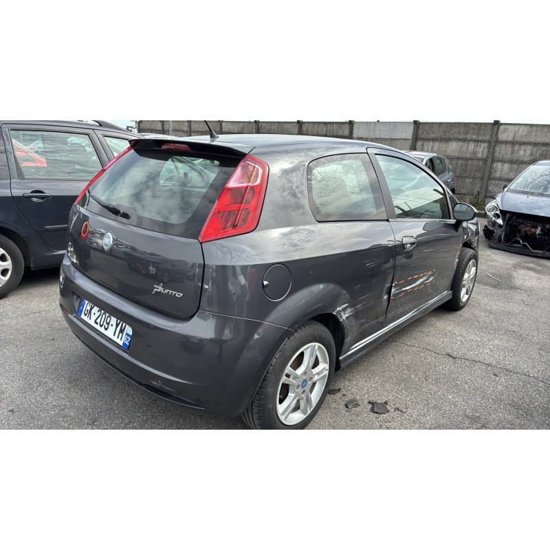 Vase de lave glace FIAT GRANDE PUNTO Photo n°3