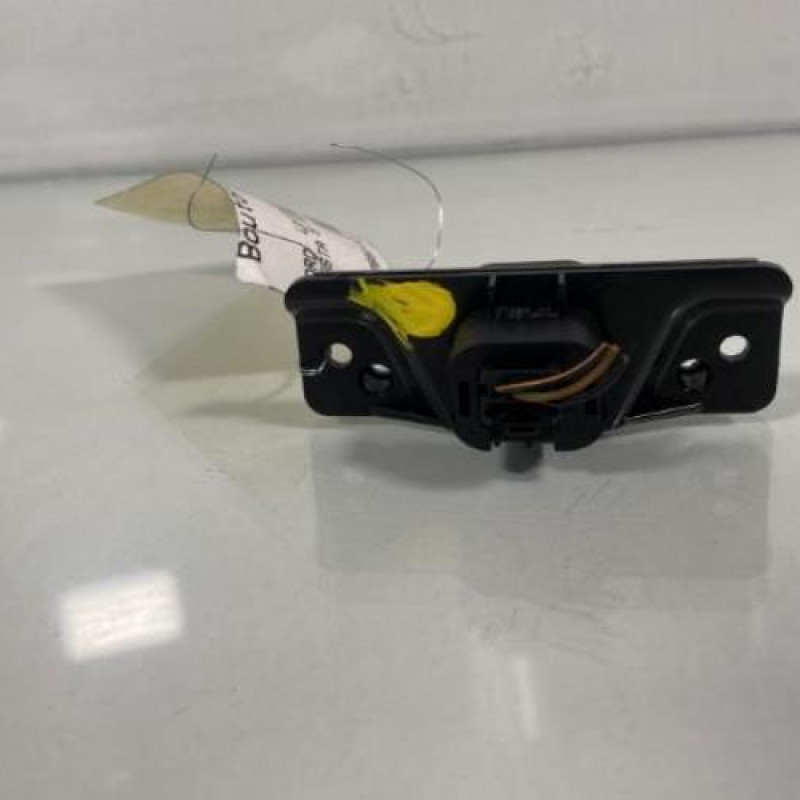 Bouton de warning FORD FIESTA 5 Photo n°3
