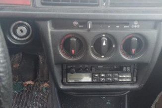 Optique avant secondaire gauche (feux)(clignotant) MERCEDES 190 W201