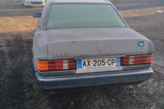 Porte arriere gauche MERCEDES 190 W201