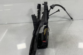 Serrure avant droit VOLVO S 40 2