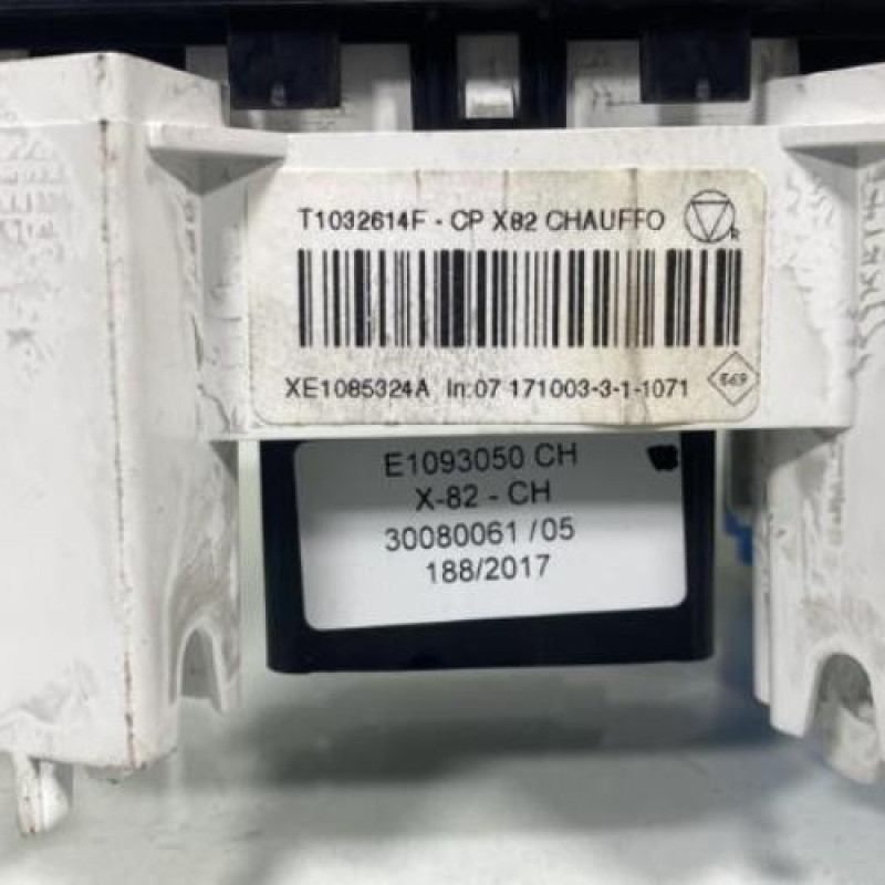 Commande chauffage RENAULT TRAFIC 3 COURT Photo n°3