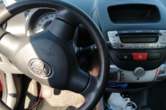 Pedale d'accelerateur TOYOTA AYGO 1