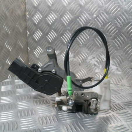 Serrure avant droit TOYOTA AYGO 1