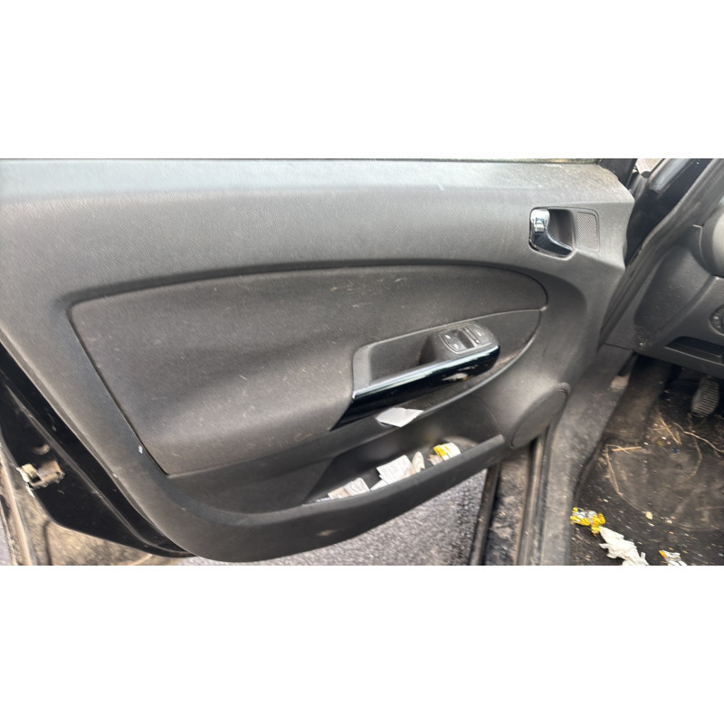 Malle/Hayon arriere OPEL CORSA D Photo n°9